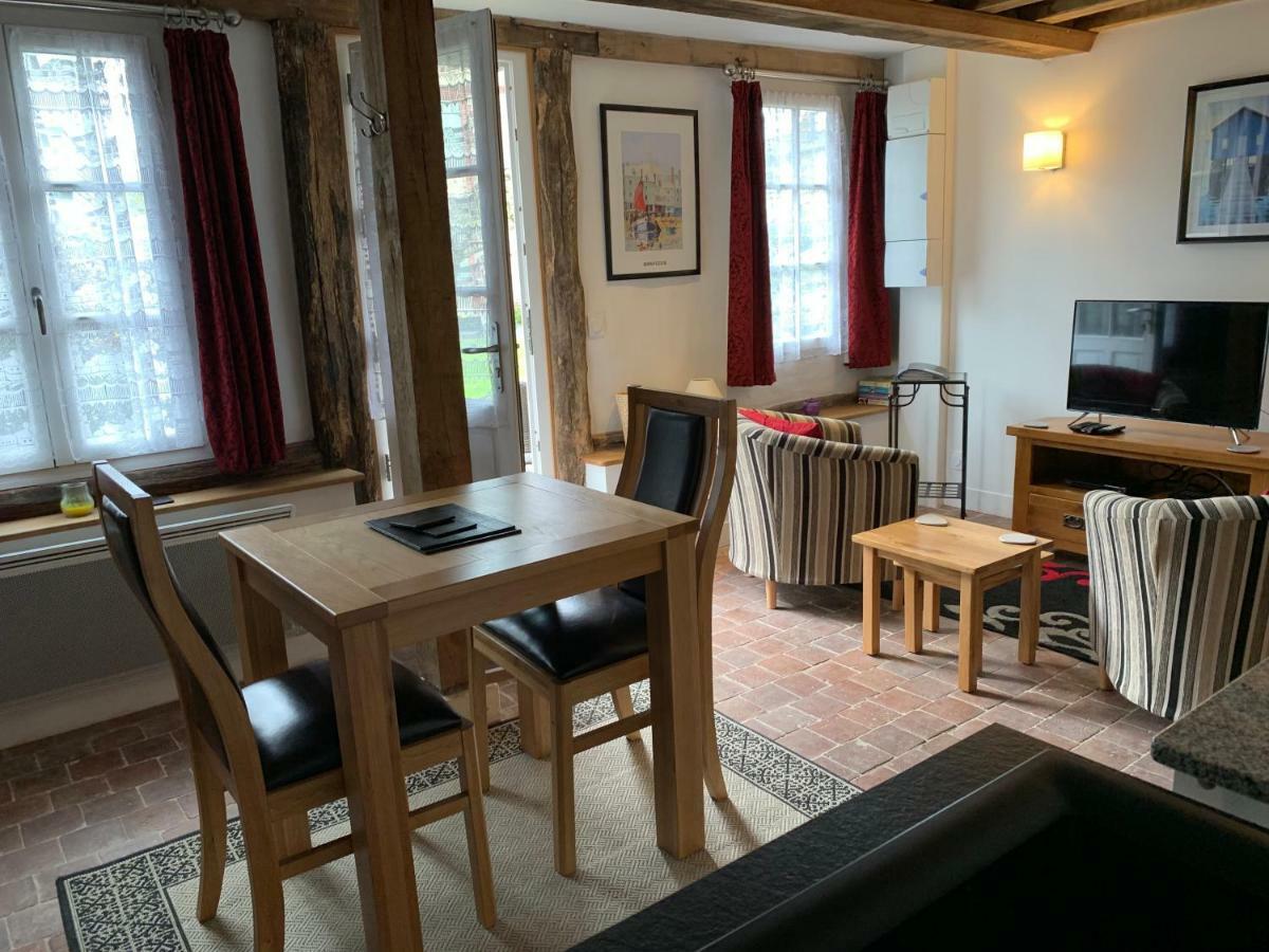 Apple & Cherry Tree Cottages Honfleur Ngoại thất bức ảnh